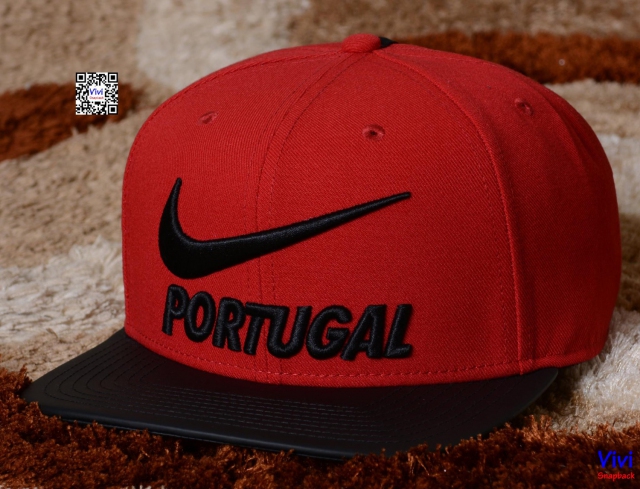 Nike Portugal Core True Snapback