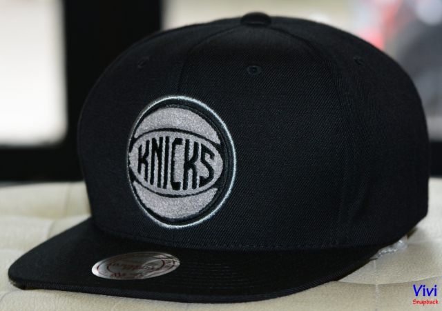 Mitchell & Ness New York Knicks Snapback Black