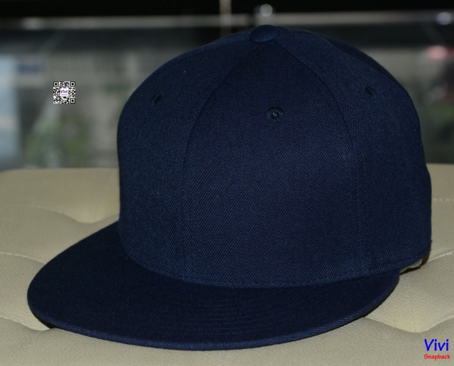 The Lids Fitted Navy Snapback