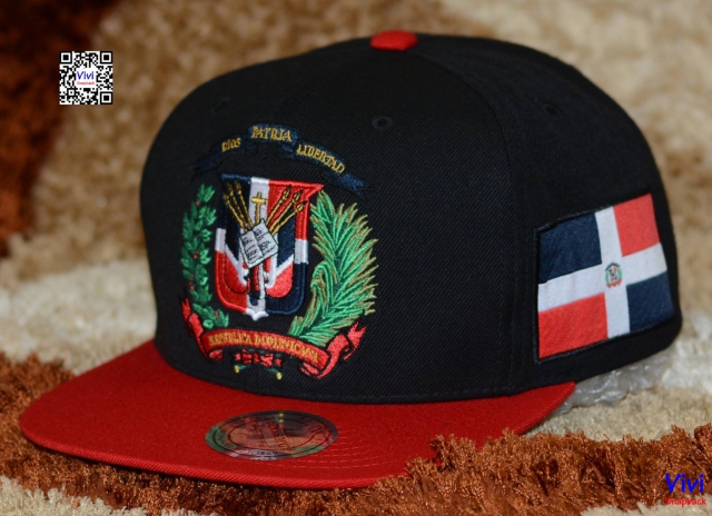Mitchell Ness Black Red Dominican Republic Country Flag Snappack