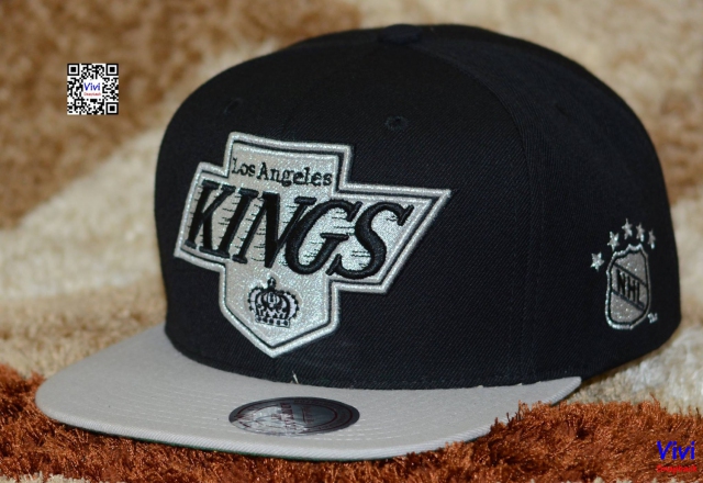 Mitchell & Ness Los Angeles Kings Team Colors The XL 2 Tone Snapback