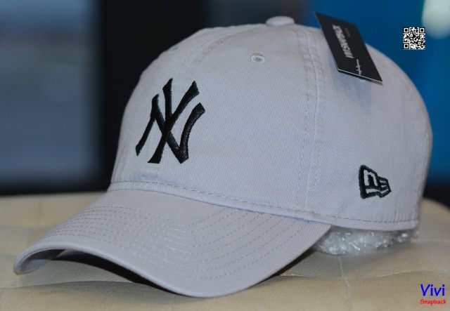 Nón NY New Era New York Yankees Kakhi Core Classic Twill 9Twenty Adjustable Hat Gray