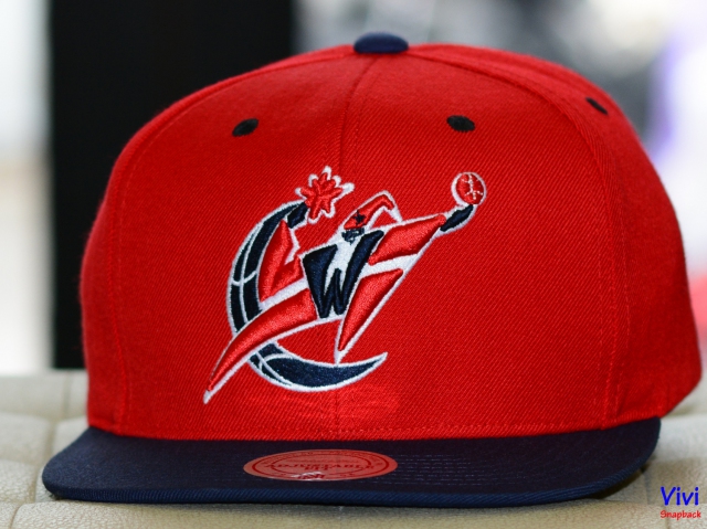 Mitchell & Ness Washington Wizards Team Logo 2Tone Snapback Red/Navy